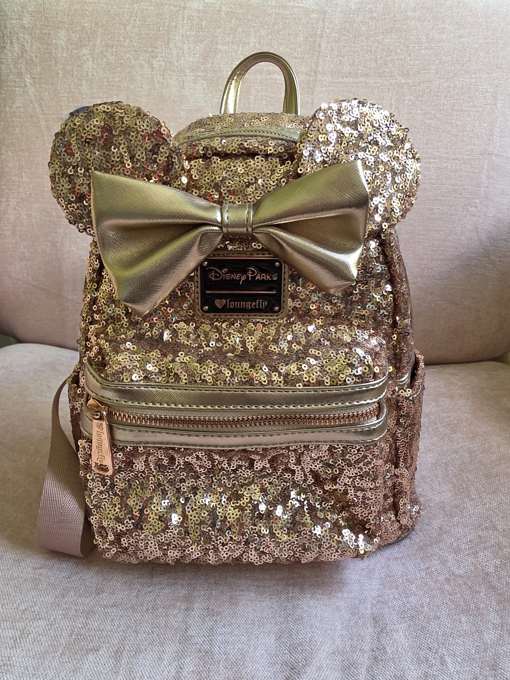 Disney Parks Loungefly Rose Gold Sequin Minnie backpack